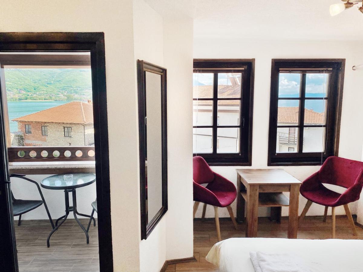 Villa Sapkar Lake View Охрид Екстериор снимка