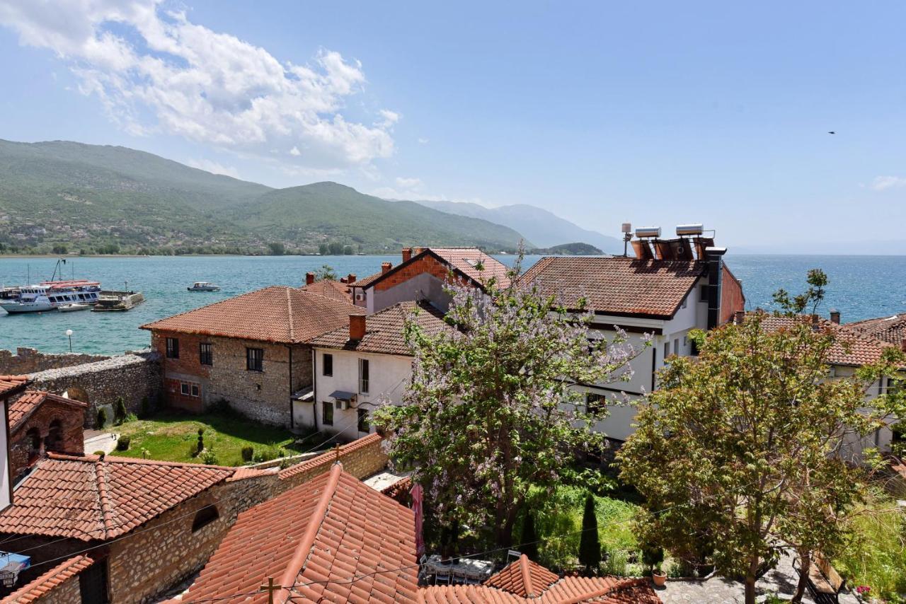 Villa Sapkar Lake View Охрид Екстериор снимка